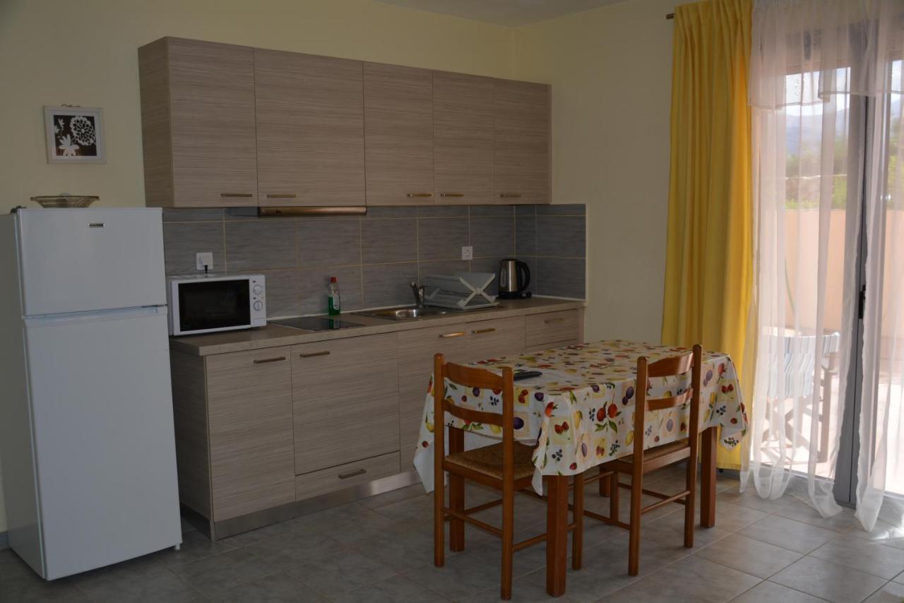 Lotus Sea View Apartments Lixouri Zewnętrze zdjęcie