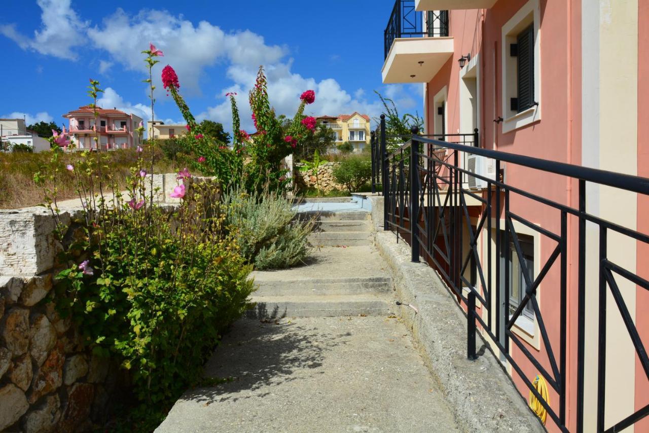 Lotus Sea View Apartments Lixouri Zewnętrze zdjęcie